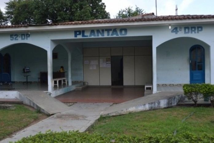 Dupla é presa após roubar motocicleta em Arapiraca
