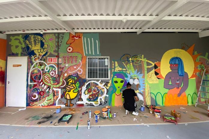 Coletivo de Artistas alagoanos se reúne para realizar intervenção em fábrica de Maceió