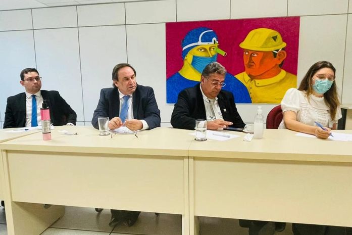 EM BRASÍLIA, PREFEITO LUCIANO FAZ CONSULTAS PARA O MODELO DE CONCESSÃO DO SANEAMENTO DE ARAPIRACA
