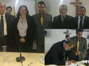 Agenor (destaque assinando) traça planos de união com o Executivo para o bem de Palmeira