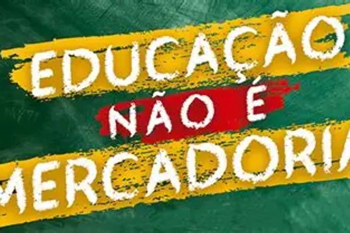 Foi feio, Excelência! Ao Sinteal total solidariedade desta professora ativista