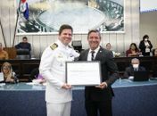 Sessão solene: Cabo Bebeto entrega título de Cidadão Honorário a Wendell Petrocelli, capitão de Mar e Guerra da Marinha do Brasil
