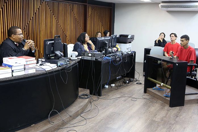 Sessão foi realizada no Fórum da Capital
