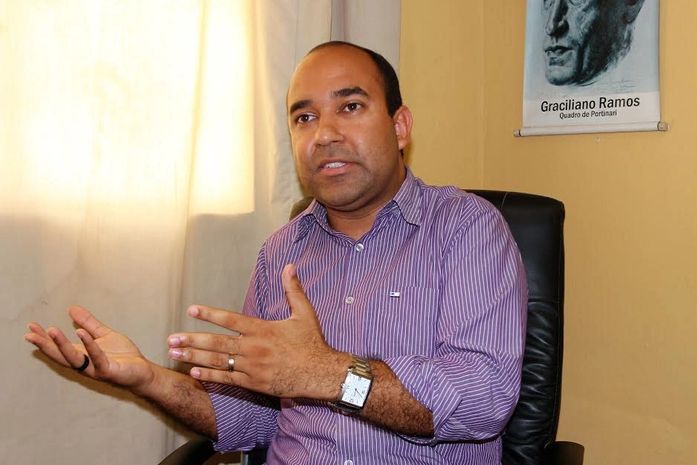 Adalberon Sá “James Ribeiro não ouviu o povo e só “apagou incêndios”