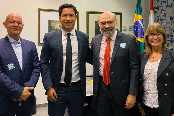 Rodrigo Cunha quer implementar Academias de Saúde e programa de consultas oftalmológicas com doação gratuita de óculos em Maceió