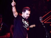 Arraiá do Aviões agita multidão na parte alta de Maceió