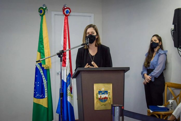 Deputada Cibele Moura