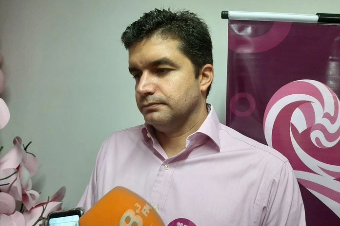 Prefeito Rui Palmeira durante o lançamento da campanha