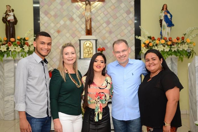 Prefeita Santana Mariano prestigia a Festa de Santo Antônio na comunidade de Capelinha