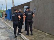 Operação cumpre 62 mandados contra integrantes do Comando Vermelho em AL; veja vídeos