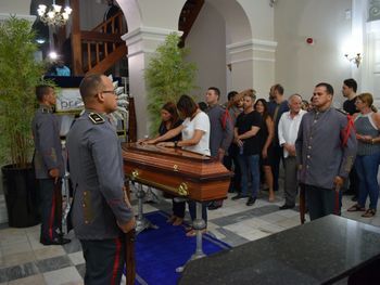 Rs=w:350,h:263,i:true,cg:true,ft:cover?cache=true