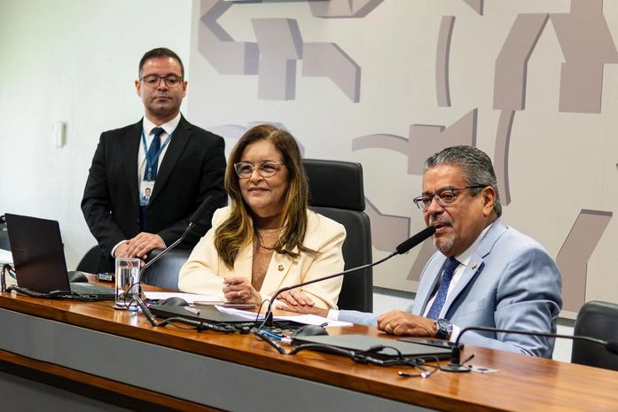 Senado instala Subcomissão de Prevenção e Tratamento do Câncer sob presidência da senadora Dra. Eudócia