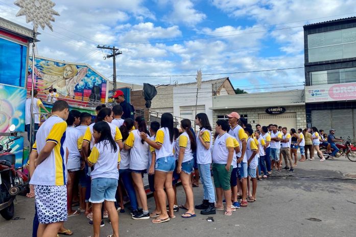 Prefeito Geraldo Cícero libera entrada do parque de diversão para as crianças da rede municipal de ensino