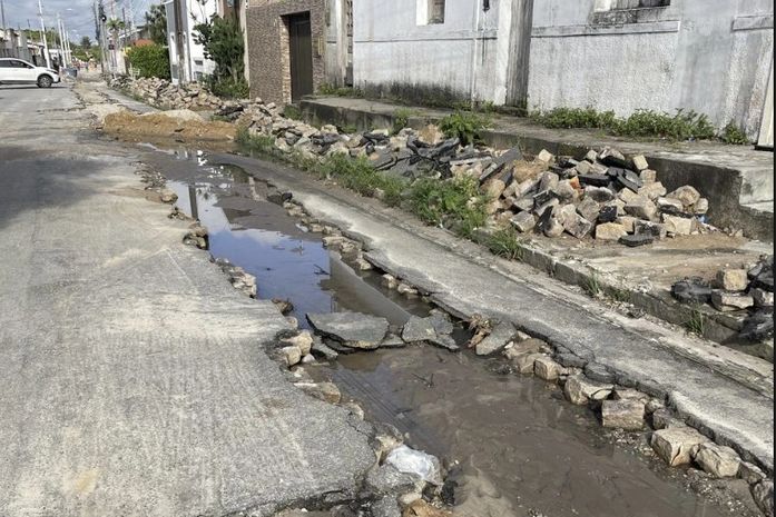 Sem resolver problemas da água, Águas do Sertão/CONASA recorre à Justiça para iniciar obras de esgoto em Penedo