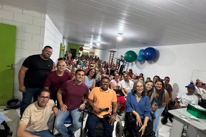 Alexandre Ayres garante R$ 300 mil em emendas para ampliar atendimento a crianças autistas e apoio às mães atípicas em São Miguel dos Campos