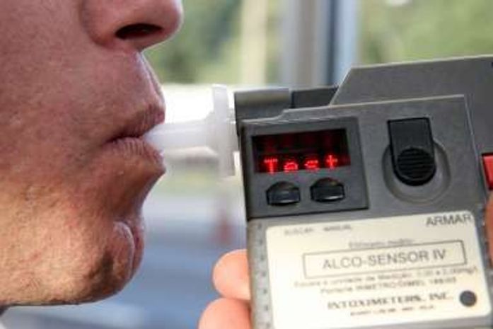 Após ameaças e fuga, suspeito é preso por violência doméstica e embriaguez ao volante