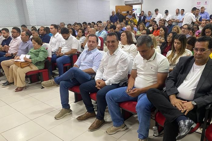 Allan de Jesus afirma que reunião ocorrida na AMA promete bons frutos para Porto de Pedras