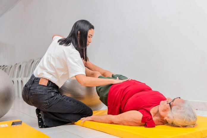 Pilates para a Melhor Idade: Saúde, Alegria e Compromisso com o Bem-Estar