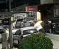 Imagens mostram homem sendo alvo de tentativa de homicídio na jatiúca, em Maceió