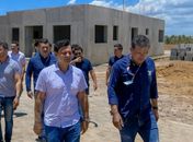 Prefeito Marcelo Beltrão realiza visita técnica com a Caixa às obras de 400 casas do Minha Casa, Minha Vida