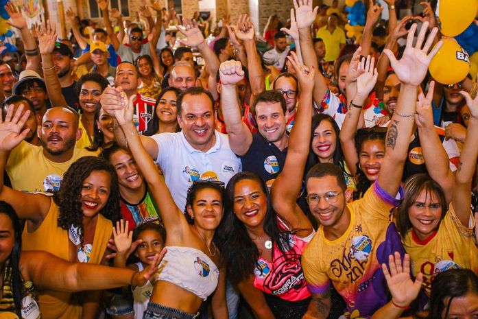 Pré-campanha de Daniel Barbosa a deputado federal ganha reforço de grupos culturais de Maceió