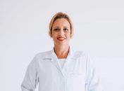  Gabriela Corti 