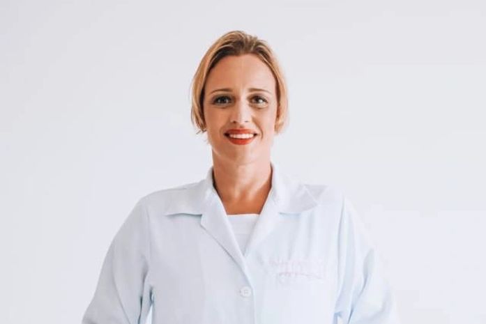  Gabriela Corti 