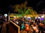 Dez lugares para curtir a noite em Maceió