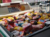 Vigilância Sanitária apreendeu mais 1.6 tonelada de alimentos perecíveis inadequados para consumo.