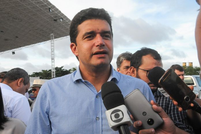 Rui Palmeira anuncia liberação de área para construção de novas moradias
