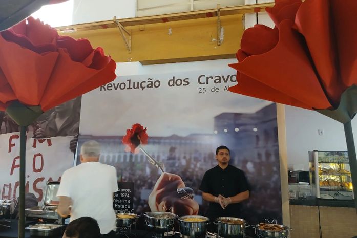 Uma atemporal retrospectiva negra, da pardíssima Bienal do Livro da UFAL, em 2025, e os apagamentos diários da luta antirracista em Alagoas