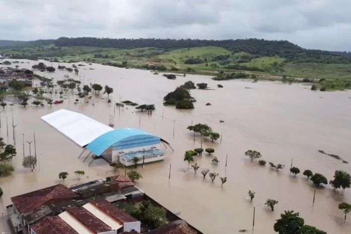 São Miguel dos Campos é uma das cidades alagoanas mais afetadas pela chuva.