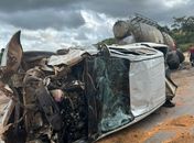 Motorista fica ferido em colisão entre carreta e caminhonete na BR-101, em Teotônio Vilela