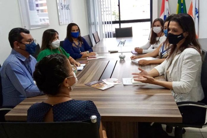 Comissão Especial da Mulher da OAB-AL se reúne com Diretoria do Senac para tratar sobre parceria com o programa Tem Saída