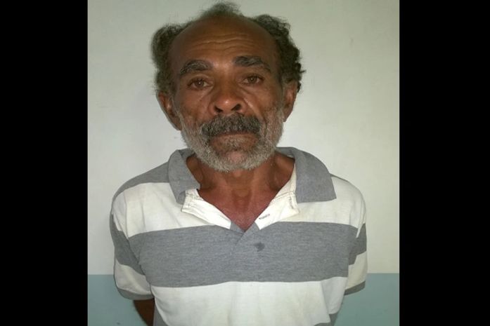 Edvaldo Nobre dos Santos tem 58 anos