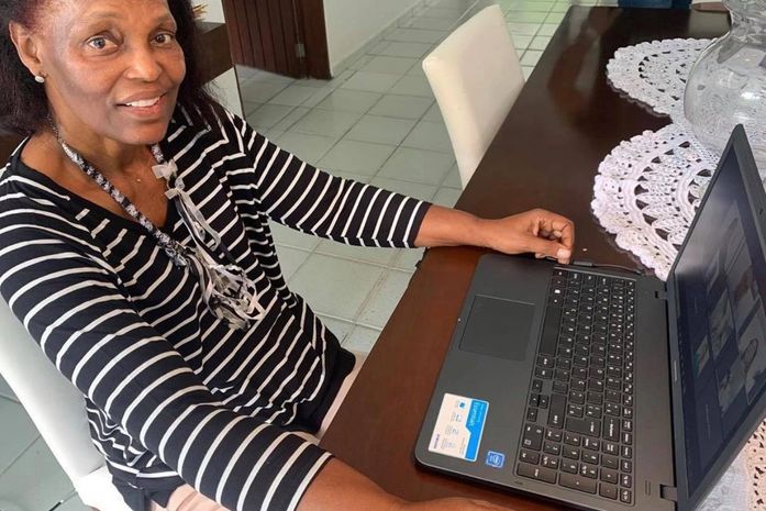 Vereadora Fátima Santiago quer distribuição de máscaras para pessoas em situação de rua