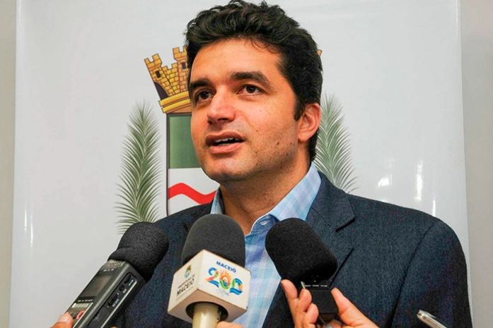 Expectativa para anúncio de candidatura de Rui