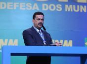 Prefeito Marlan destaca a importância dos consórcios no desenvolvimento dos municípios durante Marcha em Brasília