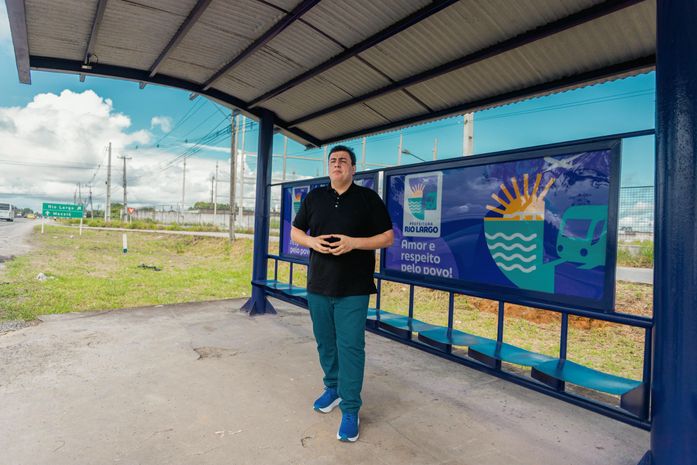 Prefeitura de Rio Largo revitaliza abrigos de ônibus e reforça combate ao vandalismo