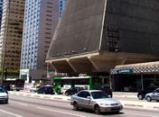 Entidades dos bancos e das indústrias criticam aumento do IOF