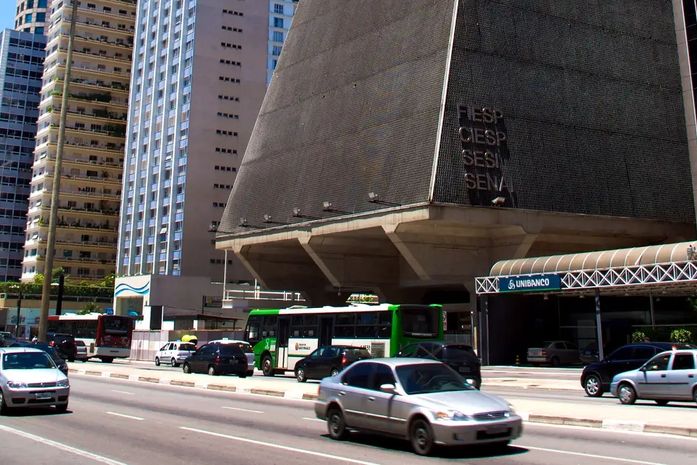 Entidades dos bancos e das indústrias criticam aumento do IOF