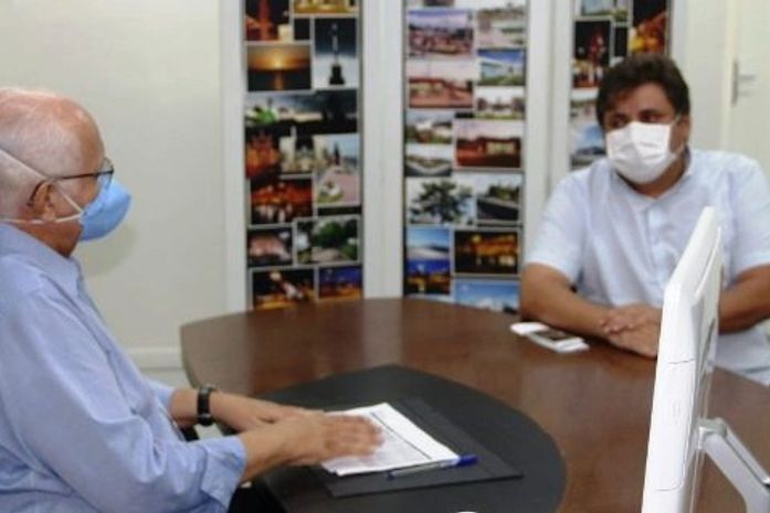 Rogério Teófilo e Jário Barros discutem sobre ações de enfrentamento à Covid-19