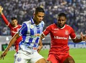 CSA x Internacional