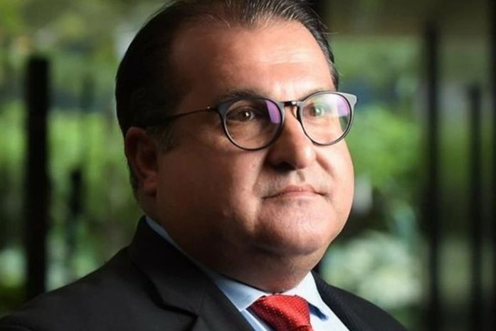 George Santoro lança livro com coletânea de artigos sobre economia, política e finanças públicas