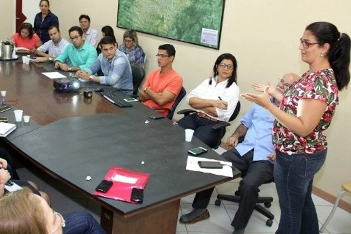 Prefeitura de Arapiraca vai cadastrar 4 mil empresas para compras