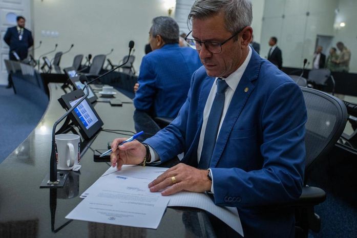 Após pedido de Cabo Bebeto, Assembleia Legislativa de Alagoas aprova reajuste de 4,83% para servidores