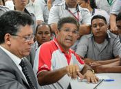 Rodoviários realizam reunião de negociação