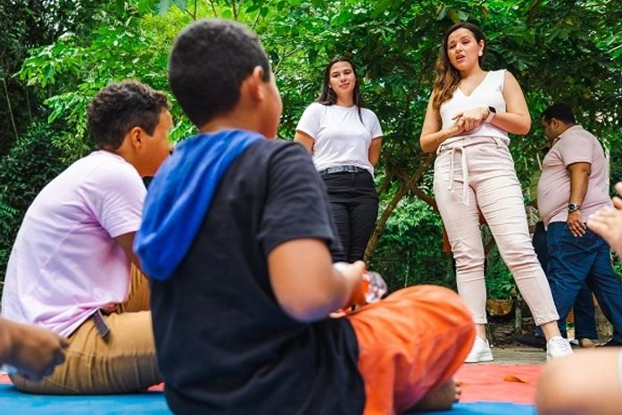 Maio Laranja: Prefeitura de Maceió realiza roda de conversa com crianças em acolhimento no Parque Municipal