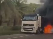 Carreta pega fogo às margens da BR-349 no Litoral Sul de Alagoas