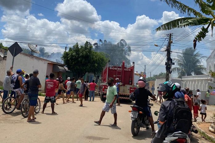 Incêndio em residência é registrado no Bairro Primavera em Arapiraca